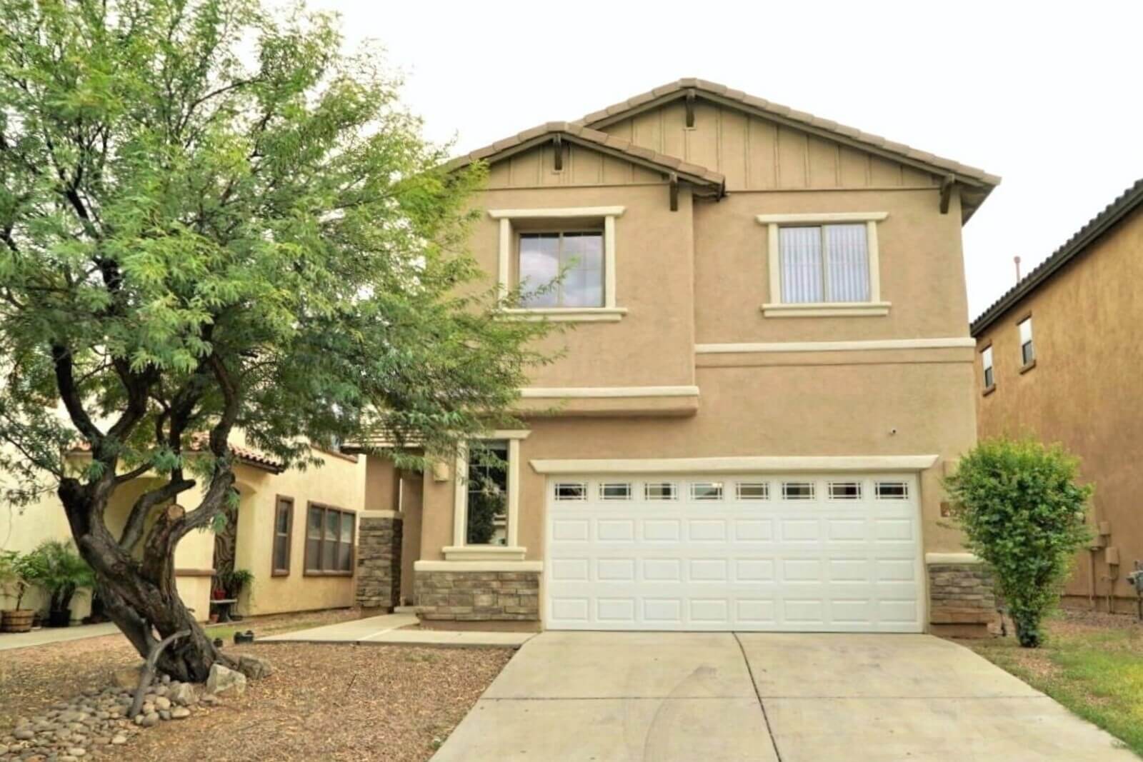 1878 sq ft